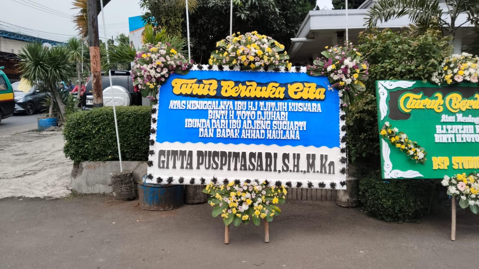 toko-bunga-padalarang