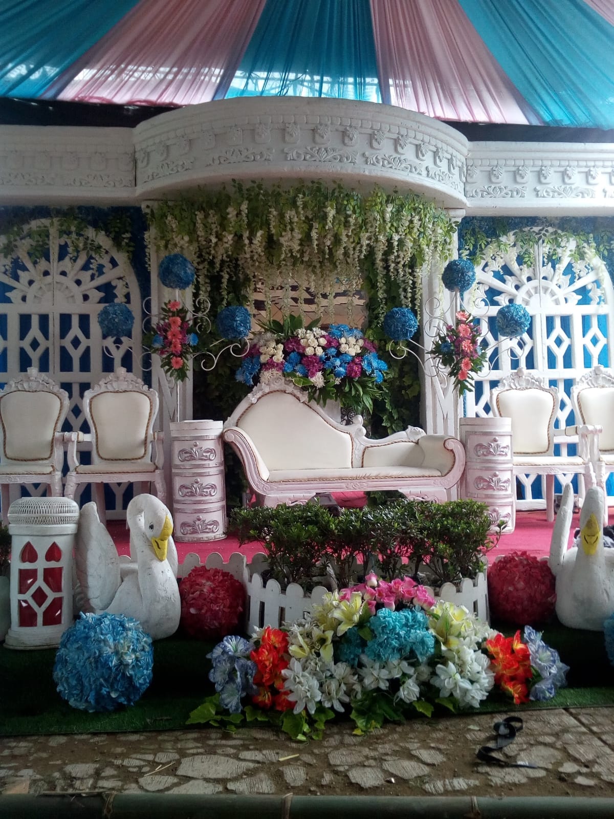 toko-bunga-padalarang