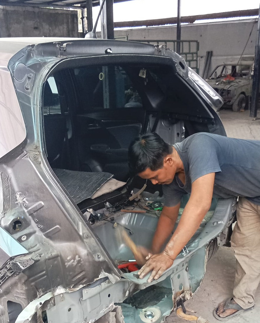 bengkel-body-repair-bandung